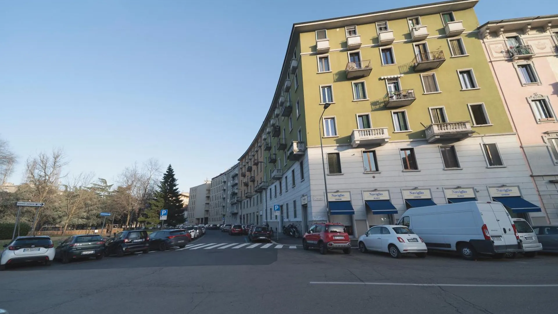 Iconic House Navigli - Bilocale Moderno Ed Elegante Apartment Milan